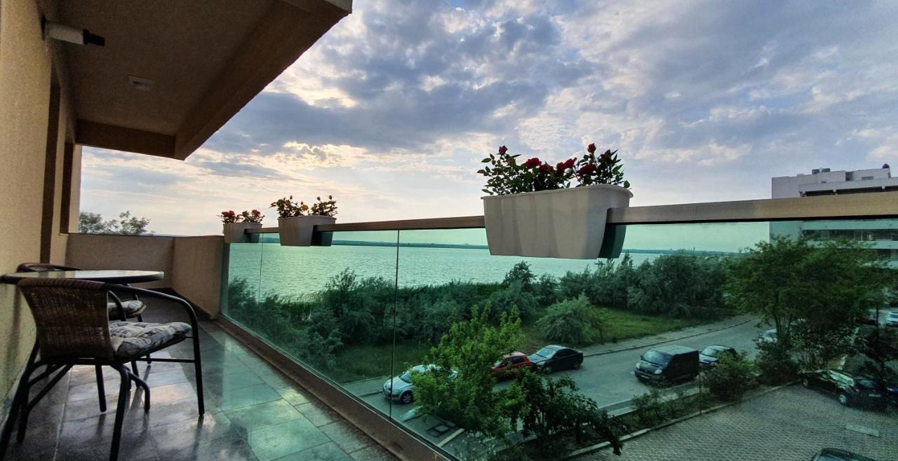 Moonlight Residence Mamaia Buitenkant foto