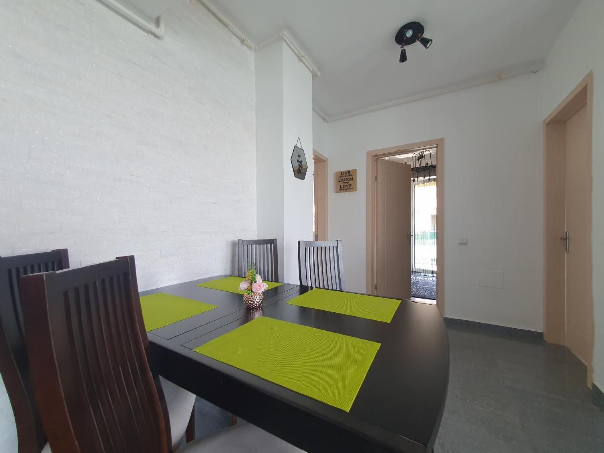 Moonlight Residence Mamaia Buitenkant foto