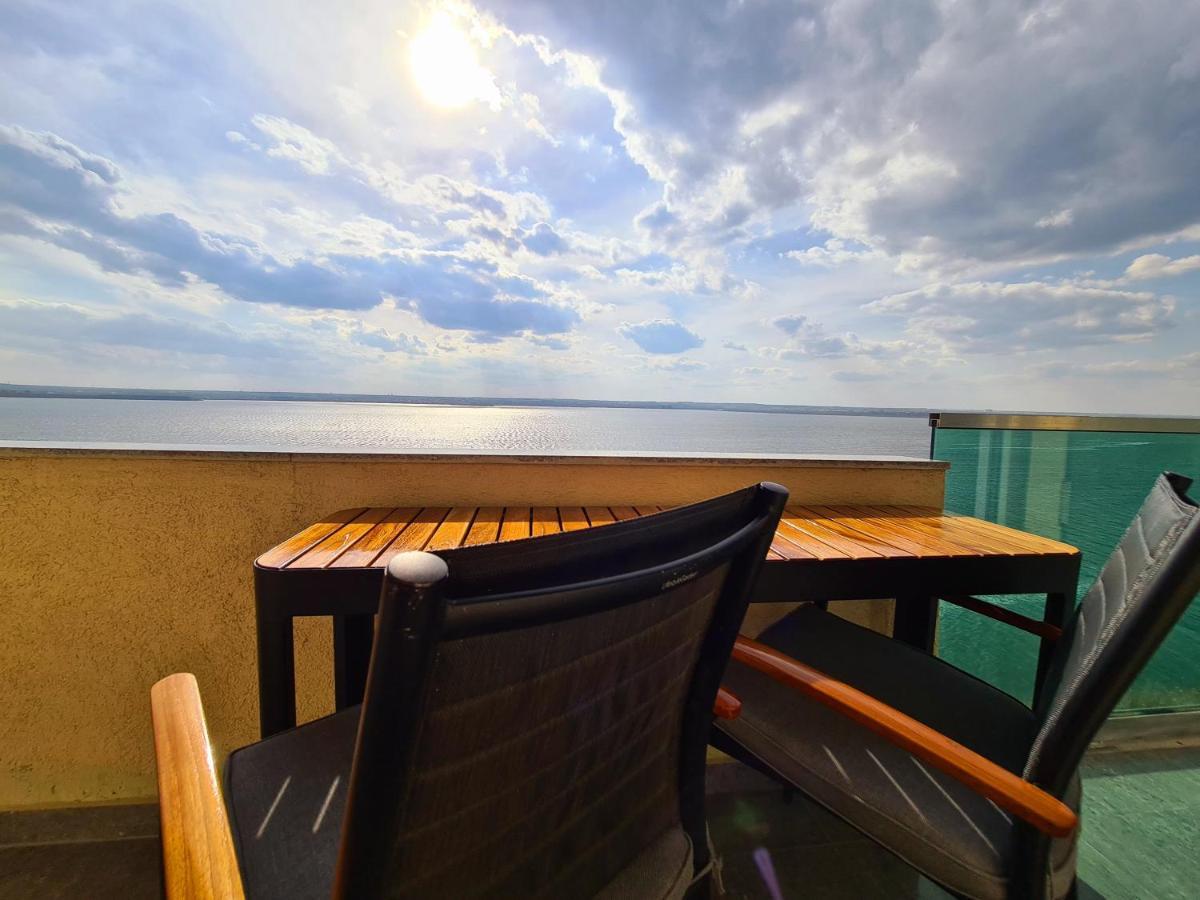 Moonlight Residence Mamaia Buitenkant foto