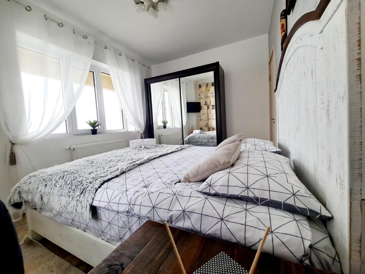Moonlight Residence Mamaia Buitenkant foto