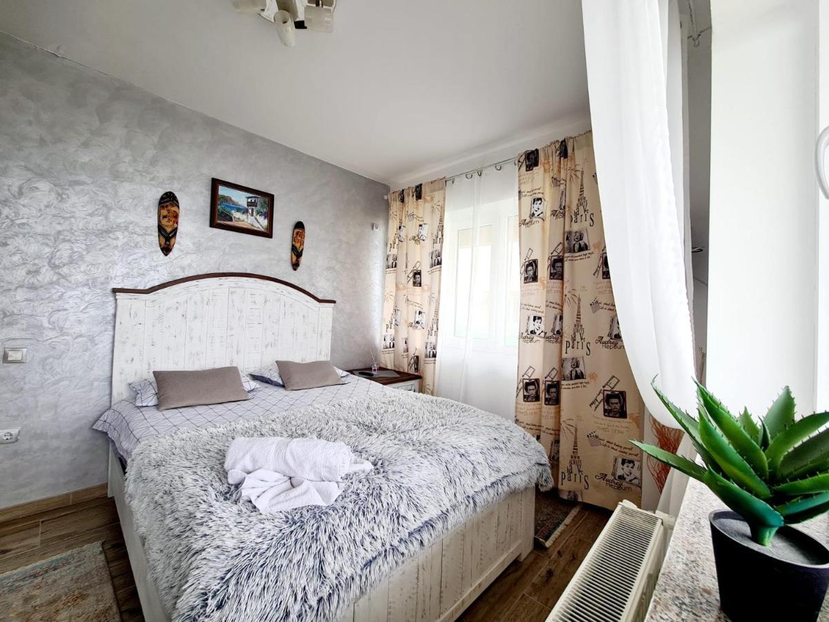 Moonlight Residence Mamaia Buitenkant foto